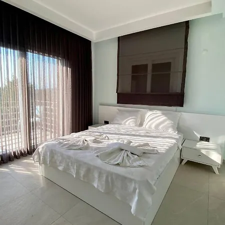 Lidya Garden Luxury